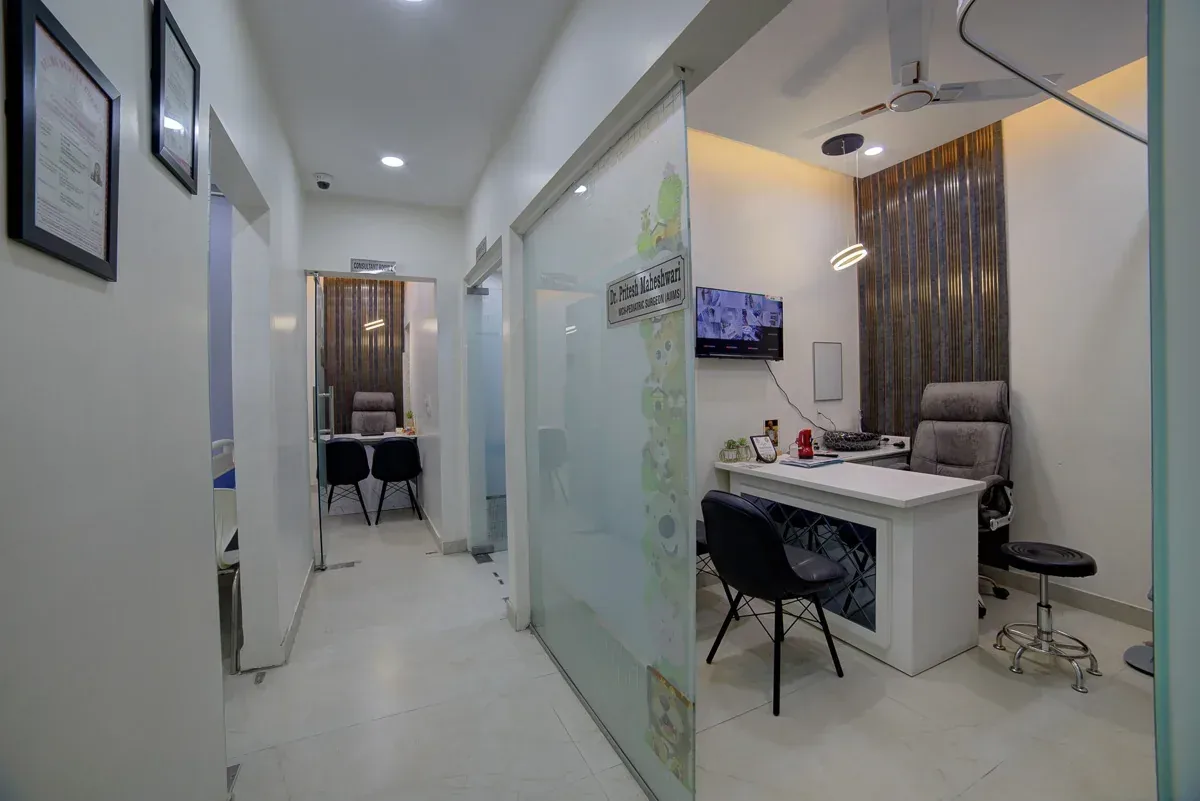 Maheshwari Multispeciality Clinic, Krishna Nagar Main Road